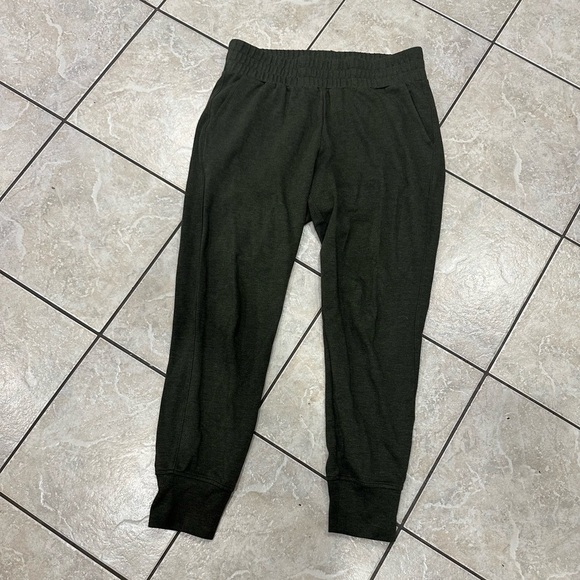 CAbi Dark Olive Black Heathered Knit Joggers - Picture 1 of 6